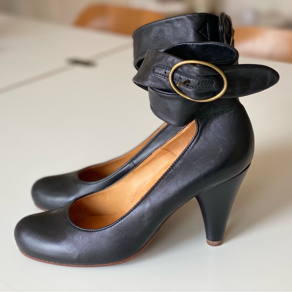 Chie Mihara black leather heels | 39.5 | worn once